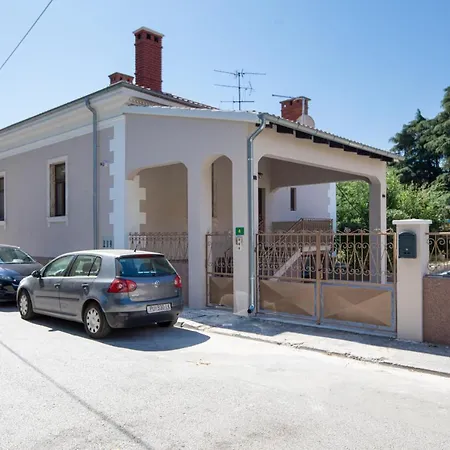 History Veruda Апартаменты *